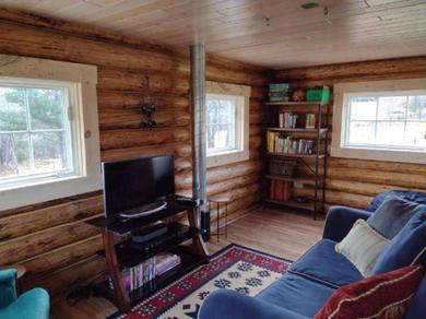 Chalet Rustic 2B Cabin w/Sauna on Farm, Free WiFi/Parking