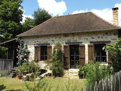 Guest house Cottage in Dordogne