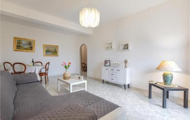 Апартаменты Awesome apartment in Altavilla Milicia with 3 Bedrooms and WiFi