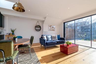 Holiday home GuestReady - Vibrant home with a private backyard