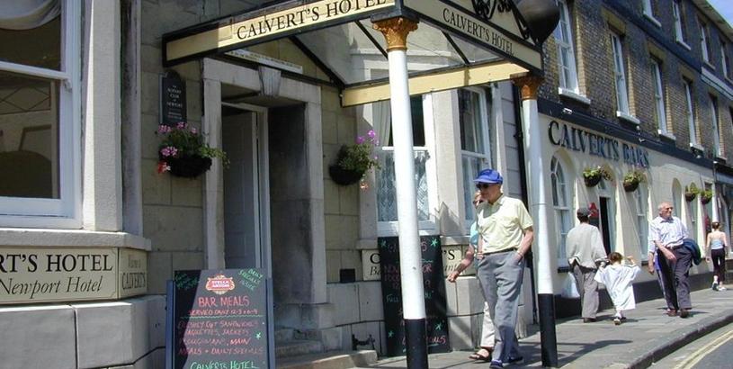 Отель Calverts Hotel - Newport, Isle of Wight --- Car Ferry Optional Extra 89 pounds Return from Southampton