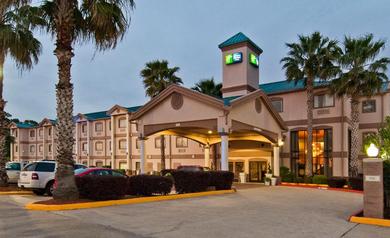 Отель Holiday Inn Express Hotel and Suites Lake Charles, an IHG Hotel