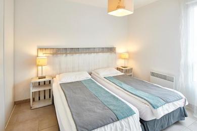 Apartments Elegant Residence Lou Castel 3 room 6 persons
