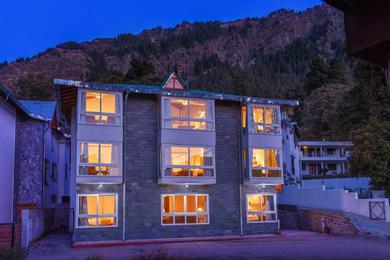 Hotel The Pinewood, Nainital by Leisure Hotels