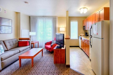 Апарт-отель TownePlace Suites Raleigh Cary/Weston Parkway