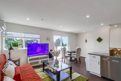  Modern 3-Bedroom 3-Bath Home in Heart of San Diego