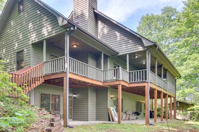 Relaxing Saluda Home Near Waterfall Trails!