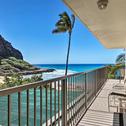 Апартаменты Stunning Makaha Condo with Pool Access and Ocean View!