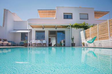 Villa Villa in Capitolo Sleeps 10 with Pool and Air Con