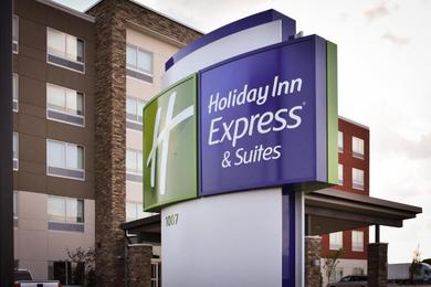 Отель Holiday Inn Express & Suites West Memphis, an IHG Hotel