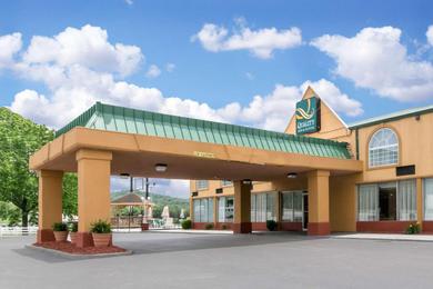 Hotel Quality Inn & Suites - Horse Cave