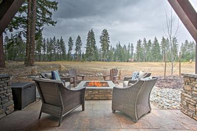 Holiday home Cle Elum Home on Golf Course with Fire Pit and Hot Tub