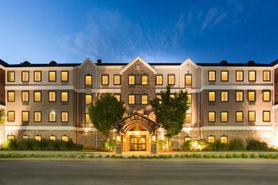 Отель Staybridge Suites Toledo/Maumee, an IHG Hotel
