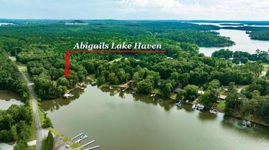 Дом отдыха Abigail's Lake Haven
