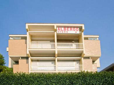Отель Albergo Nyers