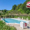 Apartments Quaint Holiday Home in Belforte all Isauro with Pool