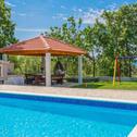 Holiday home Five-Bedroom Holiday Home in Blato Na Cetini