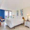 Апартаменты Hosteeva Palms Resort 3BR 15th Floor Oceanfront