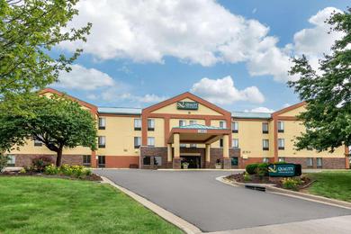 Hotel Quality Inn & Suites Lenexa Kansas City