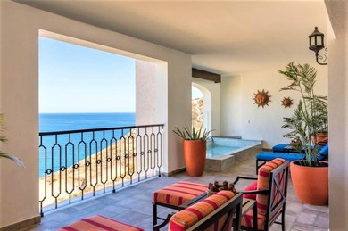 Апартаменты Luxurious & spacious 3 BR with plunge pool - Cabo