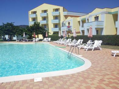Aparthotel Resort Isola Rossa