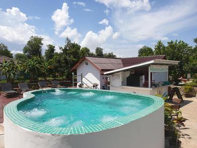 Hotel Bohemiaz Resort and Spa Kampot