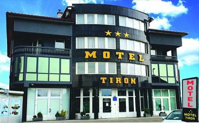 Motel Motel Tiron