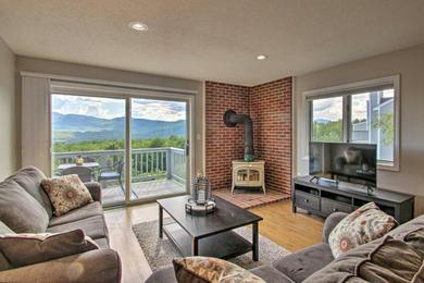 Family-Friendly Condo with Mtn Views, Community Pool