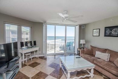 Holiday home Beachfront Bliss in Litchfield By the Sea with Spectacular Amenities