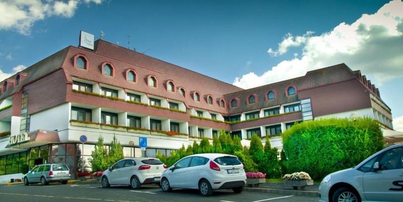 Отель Hotel Sopron