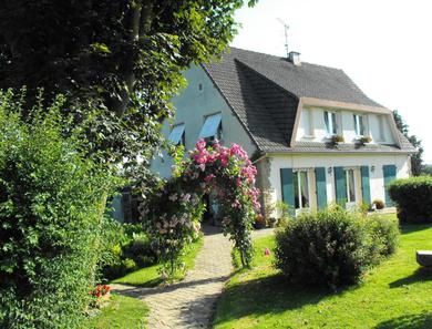Гостевой дом Maison d'hôtes Les Vallées