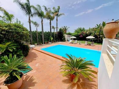 Отель Villa Relax con piscina
