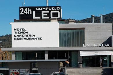 Отель Complejo Leo 24H