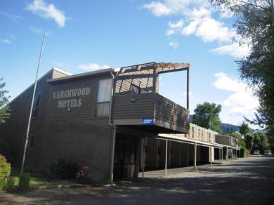 Мотель Larchwood Motel