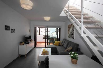 Apartments Oona apartamento con balcón azotea y piscina comunitaria