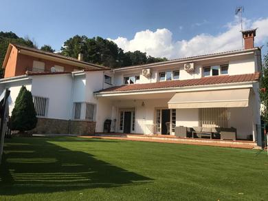Villa EL LLANO - El Hornillo, tu pueblo en la Sierra de Gredos.