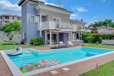 Отель Lussuosa Villa Diamante con piscina a sfioro
