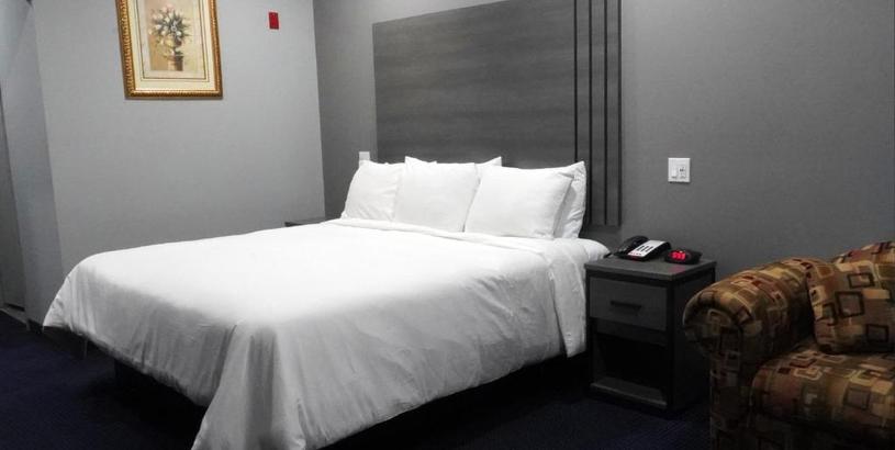 Motel Americas Best Value Inn and Suites Bush International Airport