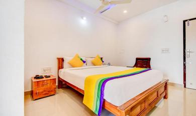 Hotel Itsy By Treebo - Vijaya Comforts