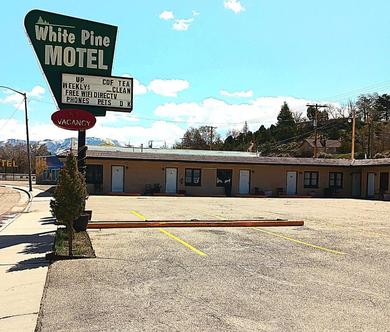 Motel White Pine Motel Under New Managment