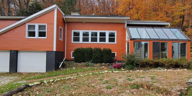 Holiday home Winter Lore - 4 Bedroom-Newly Remodeled - Minutes to Killington and Pico Mountain