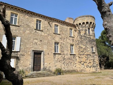 Hotel Commanderie Templière de Cazouls d'Hérault
