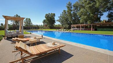 Вилла Domaine de Soraya - 6 bedrooms - private swimming pool - tennis - Sauna and Hammam