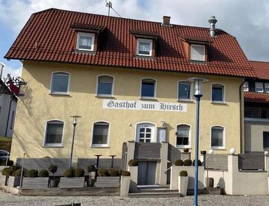 Апартаменты Gasthof zum Hirsch