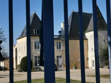 Гостевой дом Superbe suite au golf du Château de la vallade