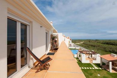 Apartments Casa Baleia - Praia e Piscina - 11 pessoas