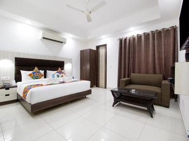 Hotel Green Lotus Residency Dwarka