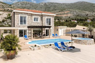 Luxury Villa Tamara With Private Pool And Jet Pool Near Dubrovnik