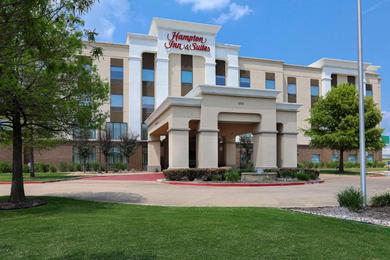 Отель Hampton Inn & Suites Dallas-DeSoto