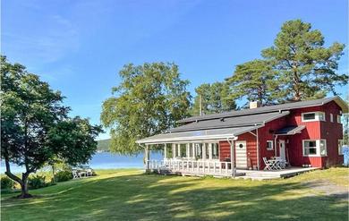 Holiday home Stunning home in Domsj with Sauna, WiFi and 3 Bedrooms
